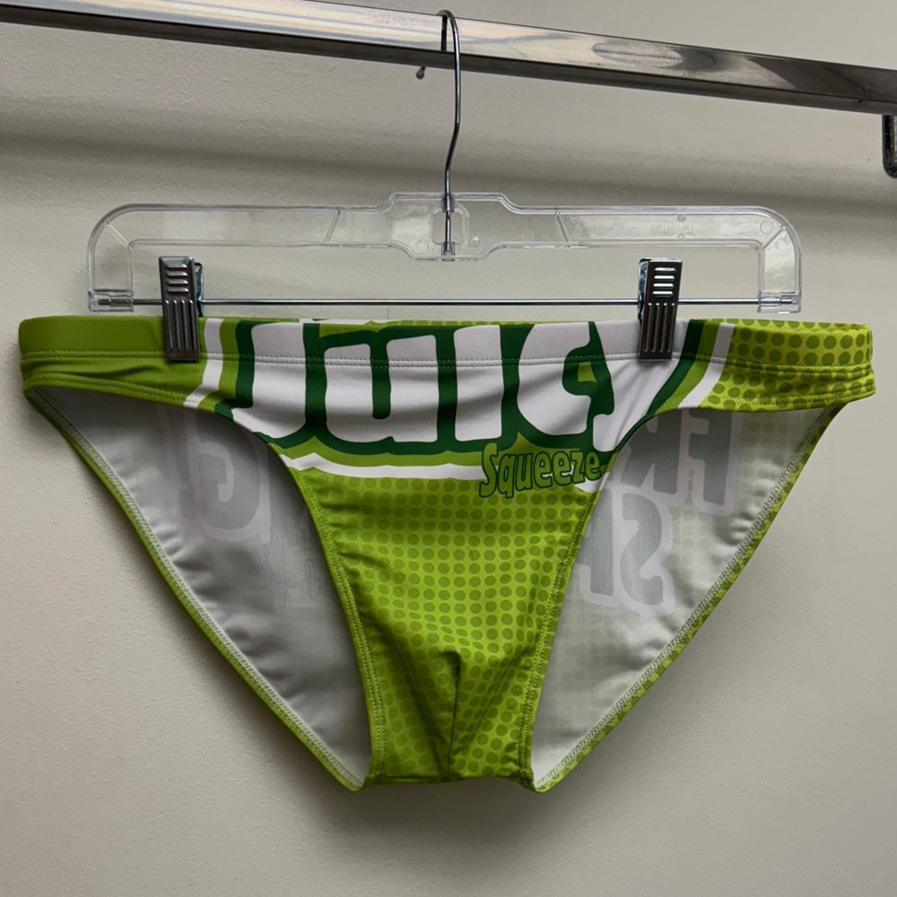 Juicy Squeeze Green Bikini Bottom (used)large 32-36